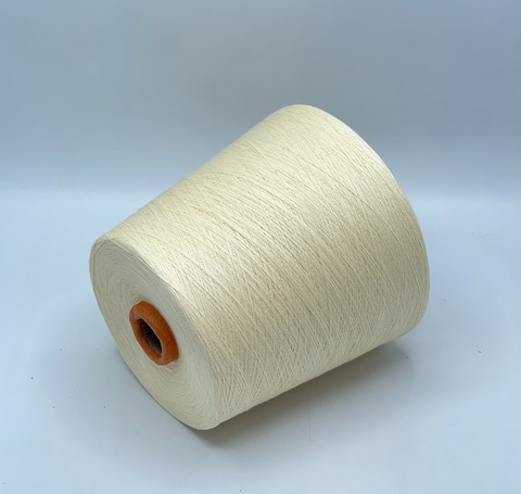 Бобинная пряжа,Cotton combed, 2540м. 100%Хлопок, Бледно-желтый(699), 39361