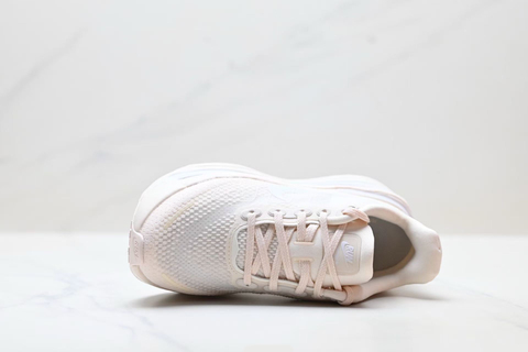 Nike Vomero Premium 'Chalk' 