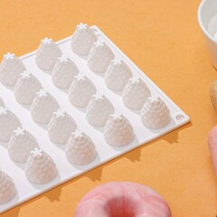 Форма силиконовая «Ежевика», 35 ячеек, 29х16х2,5 см, 2,8х2,5 см