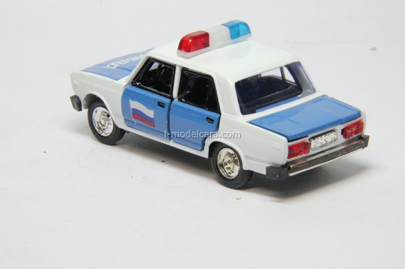 BMW 501 Polizei / Police Atlas 1/43 en boite avec défaut