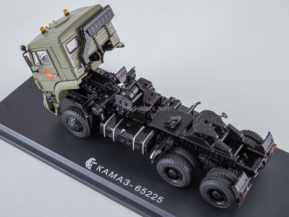 START SCALE MODELS 1/43 - Camion Militaire URAL 375D 6X6 USSR - Vert, édition SSM9006