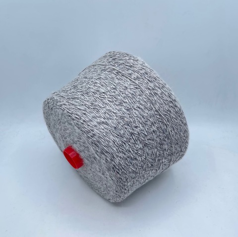 Zegna Baruffa (пр.Италия), art.Suffolk ,3/1300 433м/100гр. 67%Меринос, 20%Мохер, 13%Полиамид, цвет-Серое мулине,не однотонное(38/21/55), арт-32012