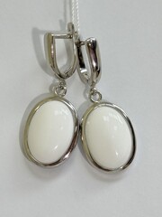 Овал Д (серьги из серебра)