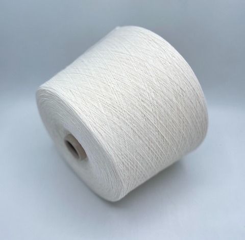 Casa del Filato(пр.Италия),art.Bobby, 1500м/100гр. 5% кашемир, 25% Меринос, 45% вискоза, 25% полиамид,цвет-Молочный(325/883) ,арт.36817