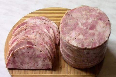 Ветчина из куриного бедра