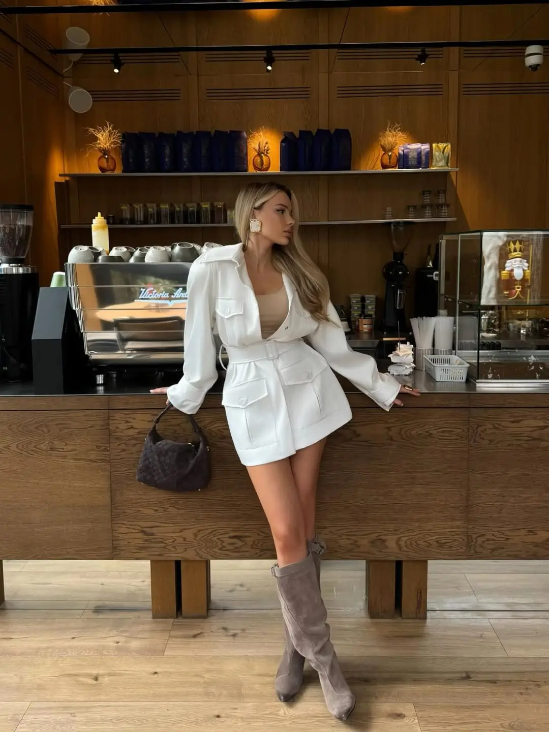 Тренч, Белый