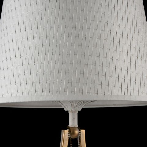 Настольная лампа Maytoni Enna ARM548-11-WG