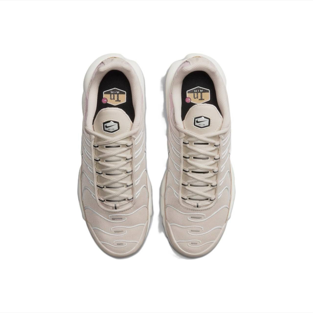 Nike Air Max TN Plus Pink Oxford 15 990 NEYLONOV