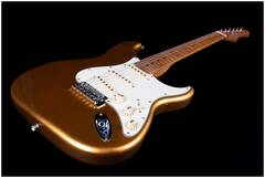 JET JS-300 GD - Электрогитара шестиструнная