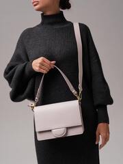 Сумка кожаная через плечо розовый дым