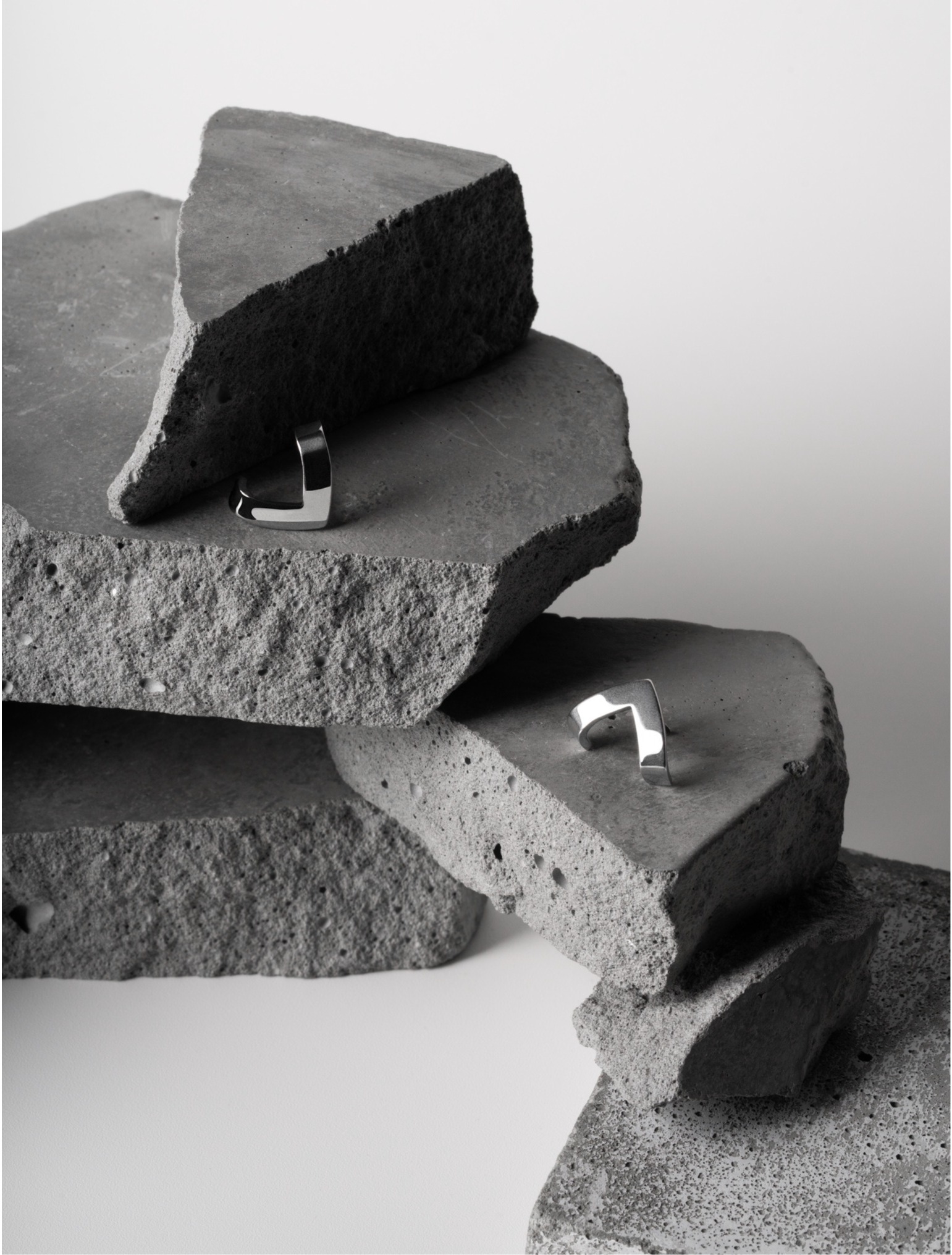 Серьги-гвоздики Риф