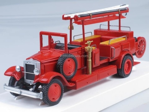 ZIS-11 PMZ Firefighter inside seats crew LOMO-AVM 1:43
