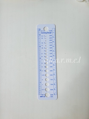 Линейка для измерения диаметра и номера спиц, пластик