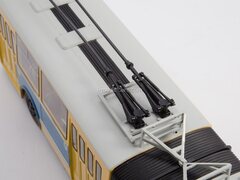 Trolleybus ZIU-10 articulated yellow-blue Soviet Bus (SOVA) 1:43