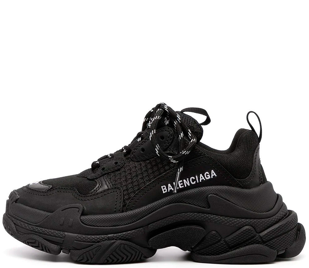 Баленсиаги реплика. Баленсиага кроссовки 2022. Balenciaga Triple s Black. Кроссовки Баленсиага женские. Balenciaga кроссовки реплика.