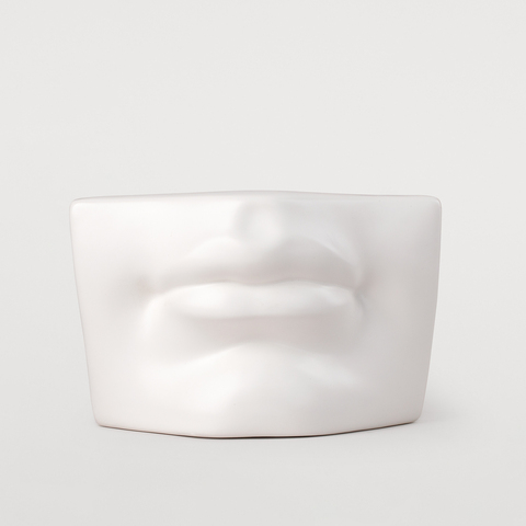 СКУЛЬПТУРА LABIOS BLANCOS