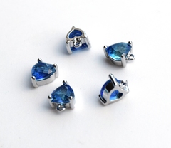 Подвеска сердечко 6*8 мм, голубой прозрачный, покрытие родий