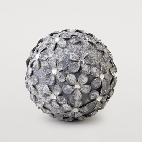 ДЕКОРАТИВНЫЙ МЕТАЛЛИЧЕСКИЙ ШАР В ВИДЕ ЦВЕТКА