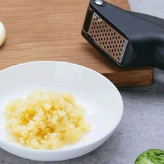Пресс для чеснока Xiaomi Garlic Press Black