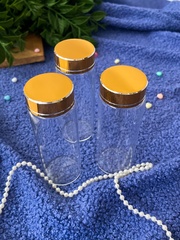 Баночки - бутылочки с золотой крышкой, стеклянные, прозрачные 80 мл, 10*3,7 см, набор 3 штуки.