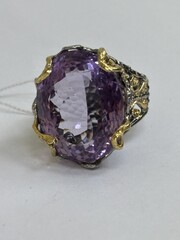 Адель-аметист (серебряное кольцо с позолотой)