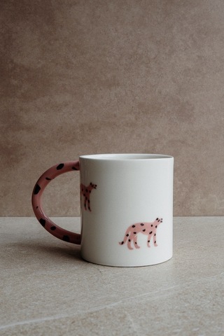 Кружка розовая, леопард