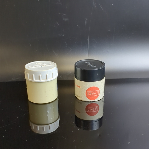 Диафильмы набор из 2х штук "Старуха Шапокляк" 1980 г, "Бармалей" Корней Чуковский 1989 г,студия "Диафильм" Москва, цветные, полные, с текстом, винтаж СССР