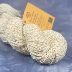 Носочный меринос с люрексом O'Yarn в пасмах 100 г (400 м)