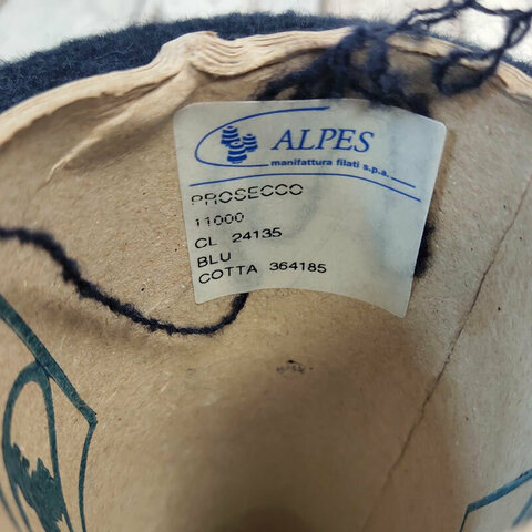 Букле-стрейч с альпакой  ALPES / PROSECCO 1100 темно-синий