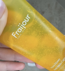 Капсульная маска для лица Fraijour ЮДЗУ с транексамовой кислотой Yuzu Honey Anti-Mela Capsule Mask, 75 мл
