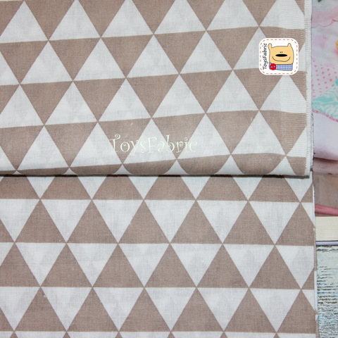 Ткань бязь Д123 Бежевые треугольники (75х50см)