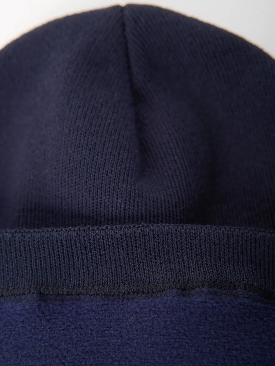 Шапка зимняя на флисе вязаная осень