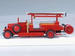 ZIS-11 PMZ Firefighter inside seats crew LOMO-AVM 1:43