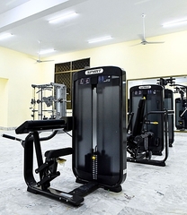 Бицепс машина в положении сидя Spirit Fitness SP-3506 (Макс.вес). Стек 76 кг