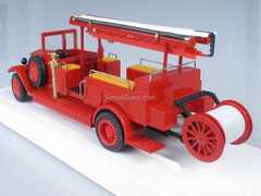 ZIS-11 PMZ Firefighter inside seats crew LOMO-AVM 1:43