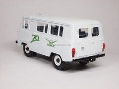 UAZ-3962 70 year UAZ Agat Mossar Tantal 1:43