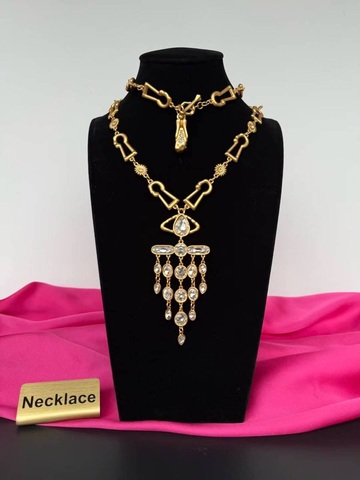 Колье Schiaparelli