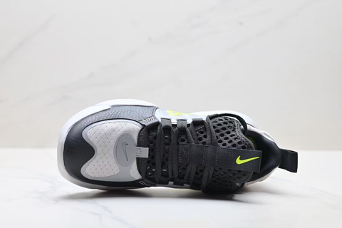 Nike Air Max Alpha Savage 2 'Dark Smoke Grey Volt' 