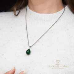 Подвеска "Genesis" из нефрита и серебра.