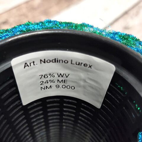 Меринос с люрексом и шишибриками NODINO LUREX 900 зеленый с голубым