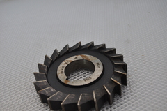 Фреза 3-хсторонняя 100х16х32 0163 KII Р6М5 z=20 прямозубая