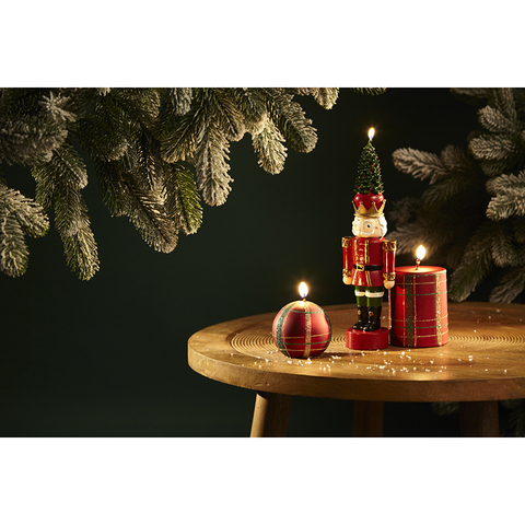 Набор декоративных свечей 2шт Tkano Festive classics New Year Essential