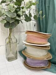 Лента органза с золотой нитью (4см*9,14 м), Белый