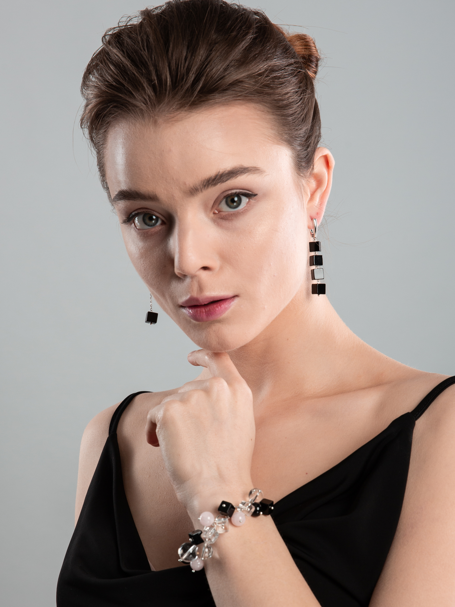 Серьги асимметричные с агатом
