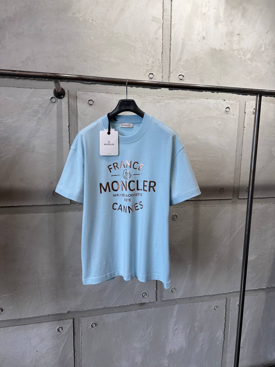 Moncler t hot sale