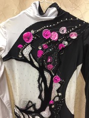 Комбинезон  для выступления б/у