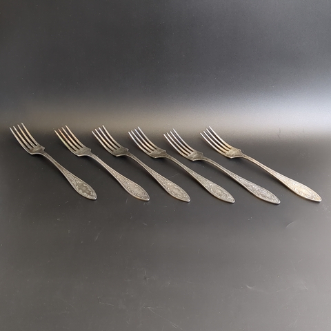 Набор из 6 столовых вилок Пламя - мельхиор - МНЦ - Кольугино - СССР