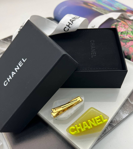 Заколка 1 шт Chanel