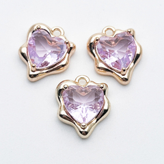 Подвеска Сердце, цвет золото + сиреневый, размер 13*10 мм, цена за 1 шт
