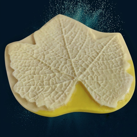 Молд пластиковый 